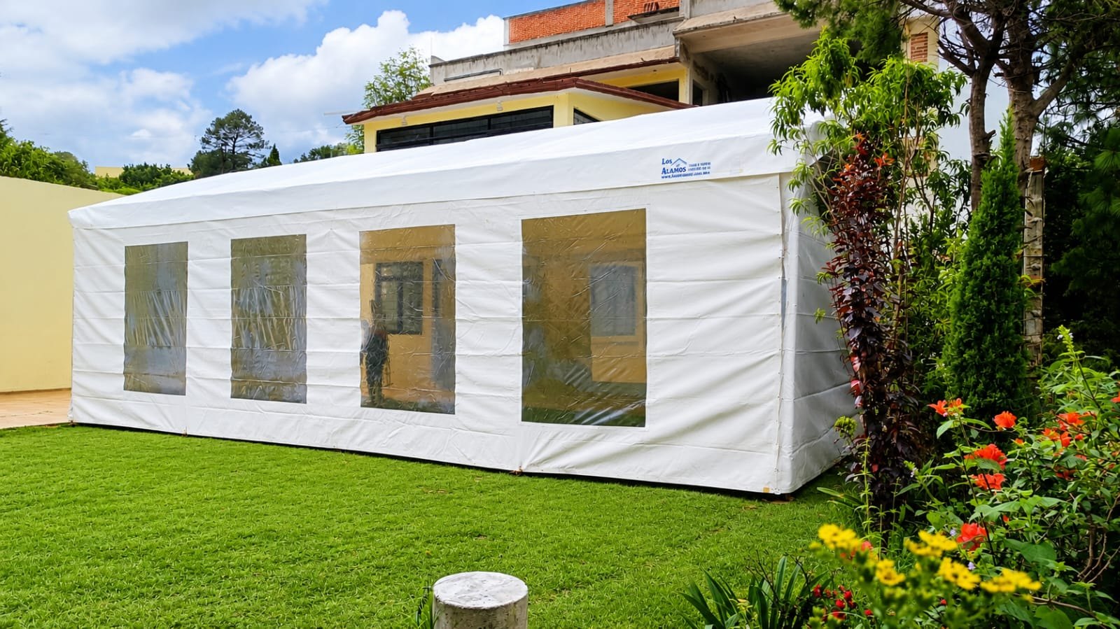 Carpas y estructuras